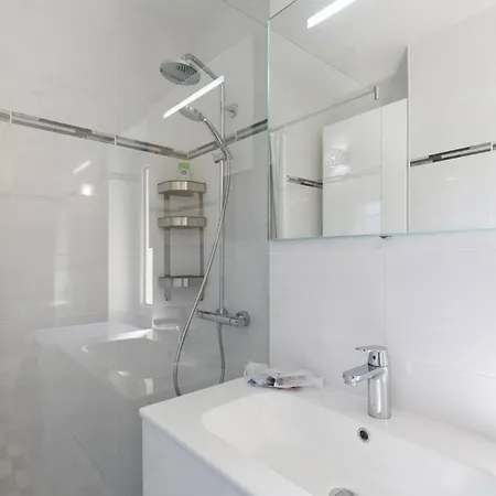 Jasmin-tres Chic 2 Pieces, Wifi, Clim A 200 M Croisette Appartement *